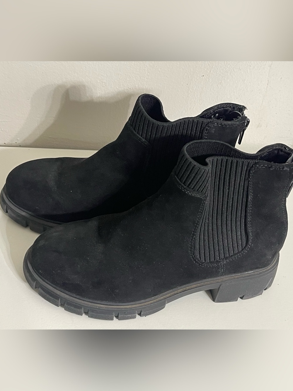wonder nation Kids Black Suede Chelsea Ankle Boots Size 3‎